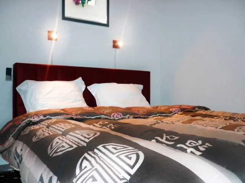 公寓式酒店 Residence Aryan Saint-Josse-ten-Noode